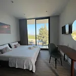 Summer Wine Boutique Hotel
