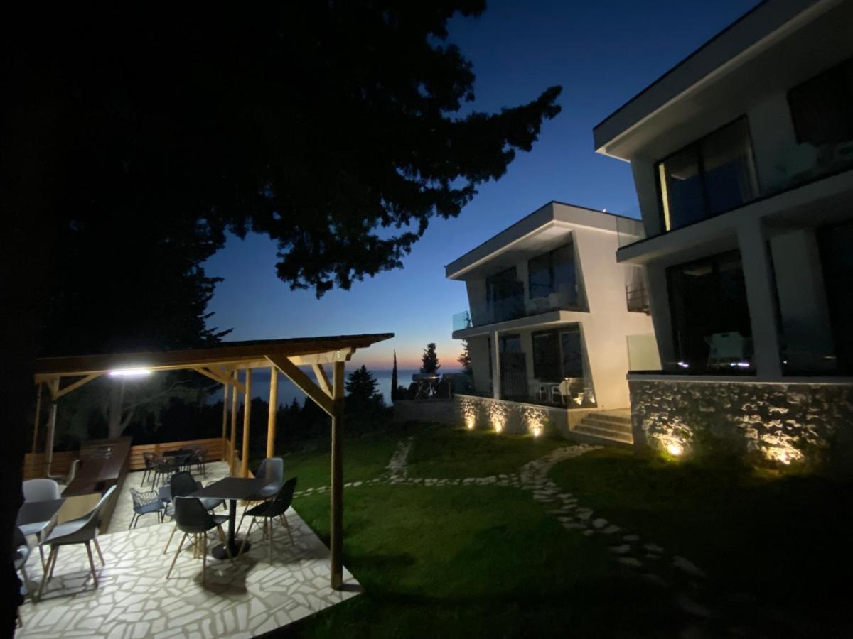 Summer Wine Boutique Dhërmi