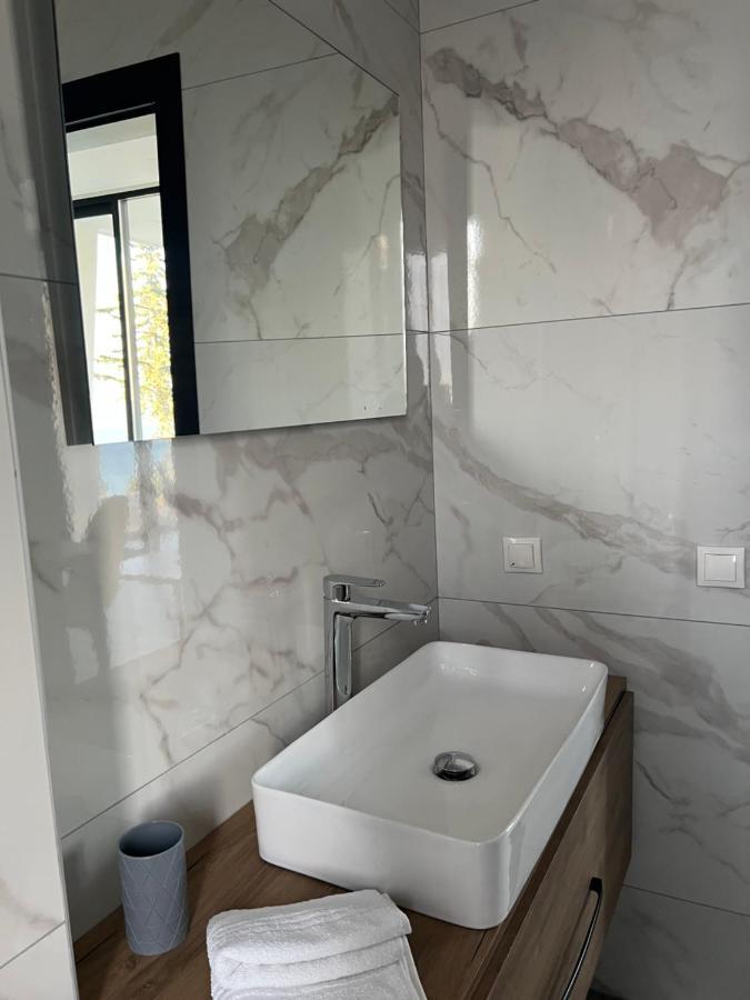 Summer Wine Boutique Apartamento Dhërmi